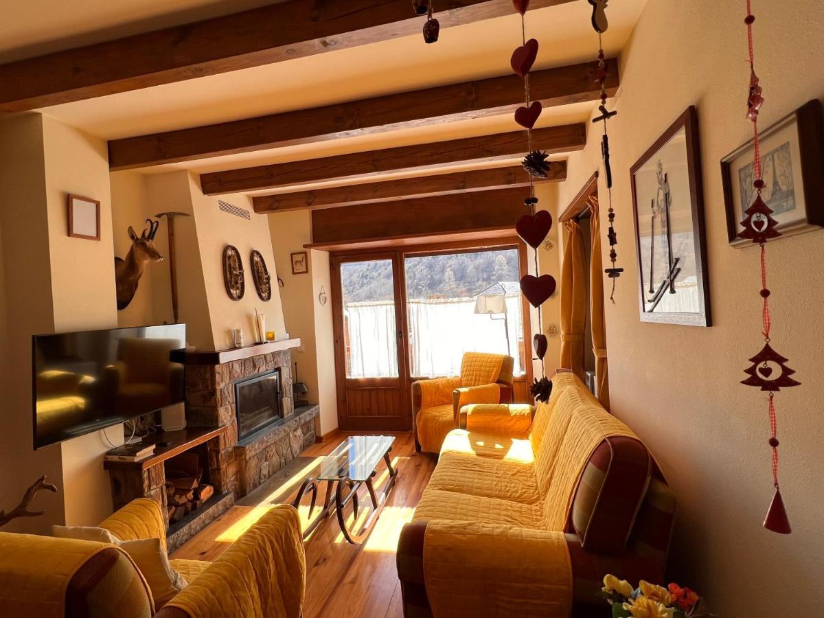 Апартаменты El Duplex De Espot - L'Amfitriona Экстерьер фото